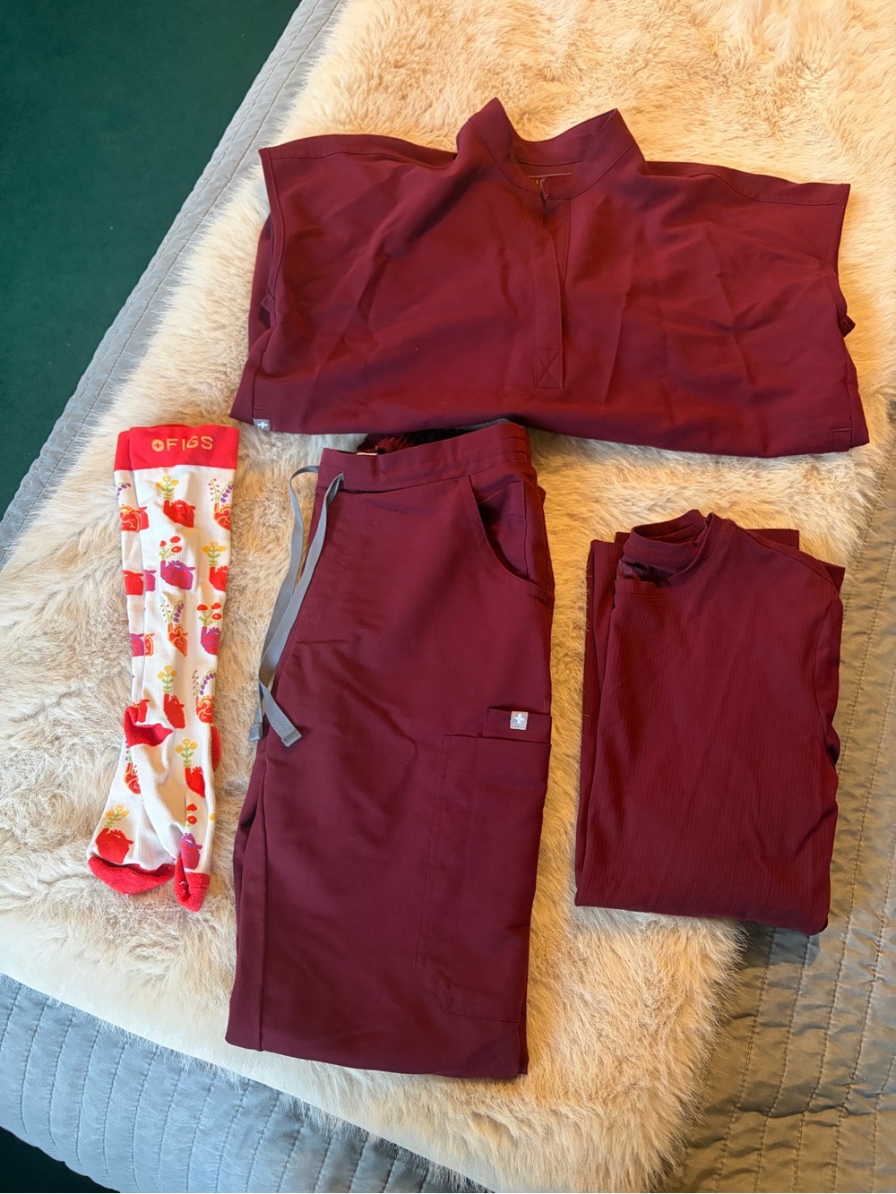 Figs scrub set